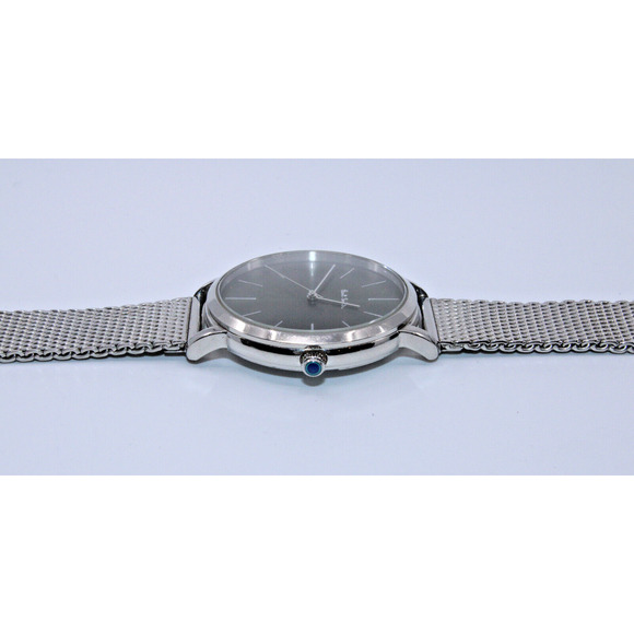 C8 Special Edition PAUL SMITH 38mm Lgt Green Stainless Steel Mash Bracelet Watch - Picture 5 of 6